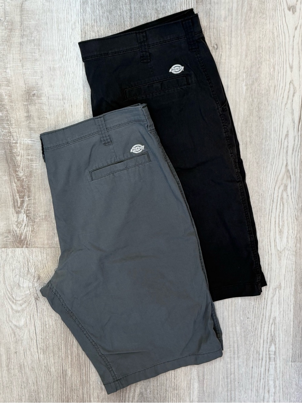 Dickies Temp IQ Cooling Regular Fit 13” Men’s Work Shorts Black & Gray Size 38”